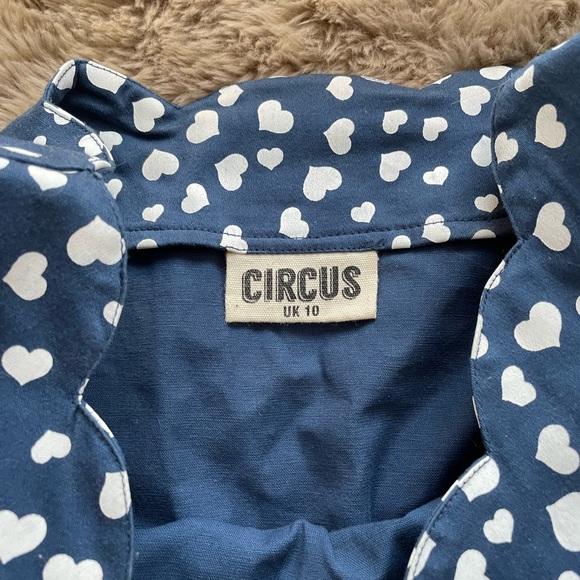 Unique Irish Heart Dress - Picture 4 of 6